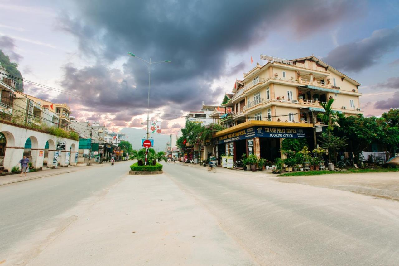 Hotel Thanh Phat Phong Nha Exterior foto